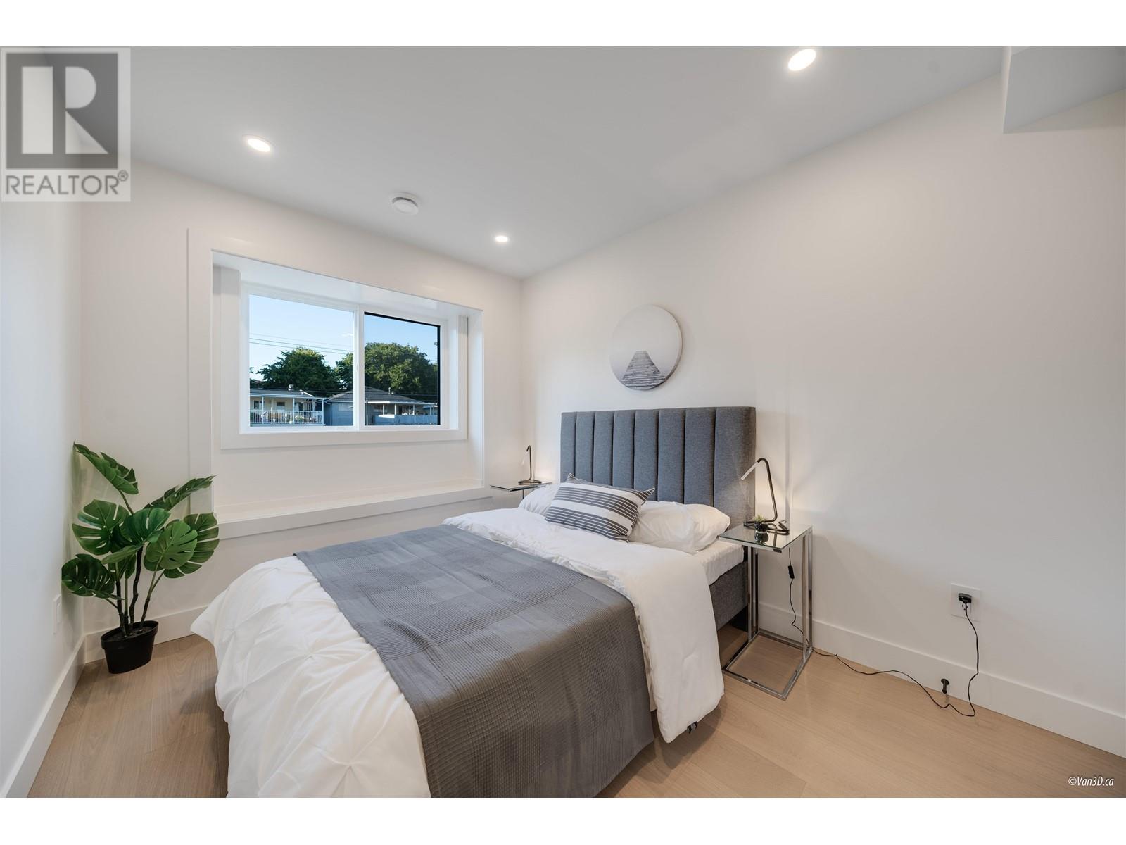 Listing Picture 17 of 40 : 1167 E 63RD AVENUE, Vancouver / 溫哥華 - 魯藝地產 Yvonne Lu Group - MLS Medallion Club Member