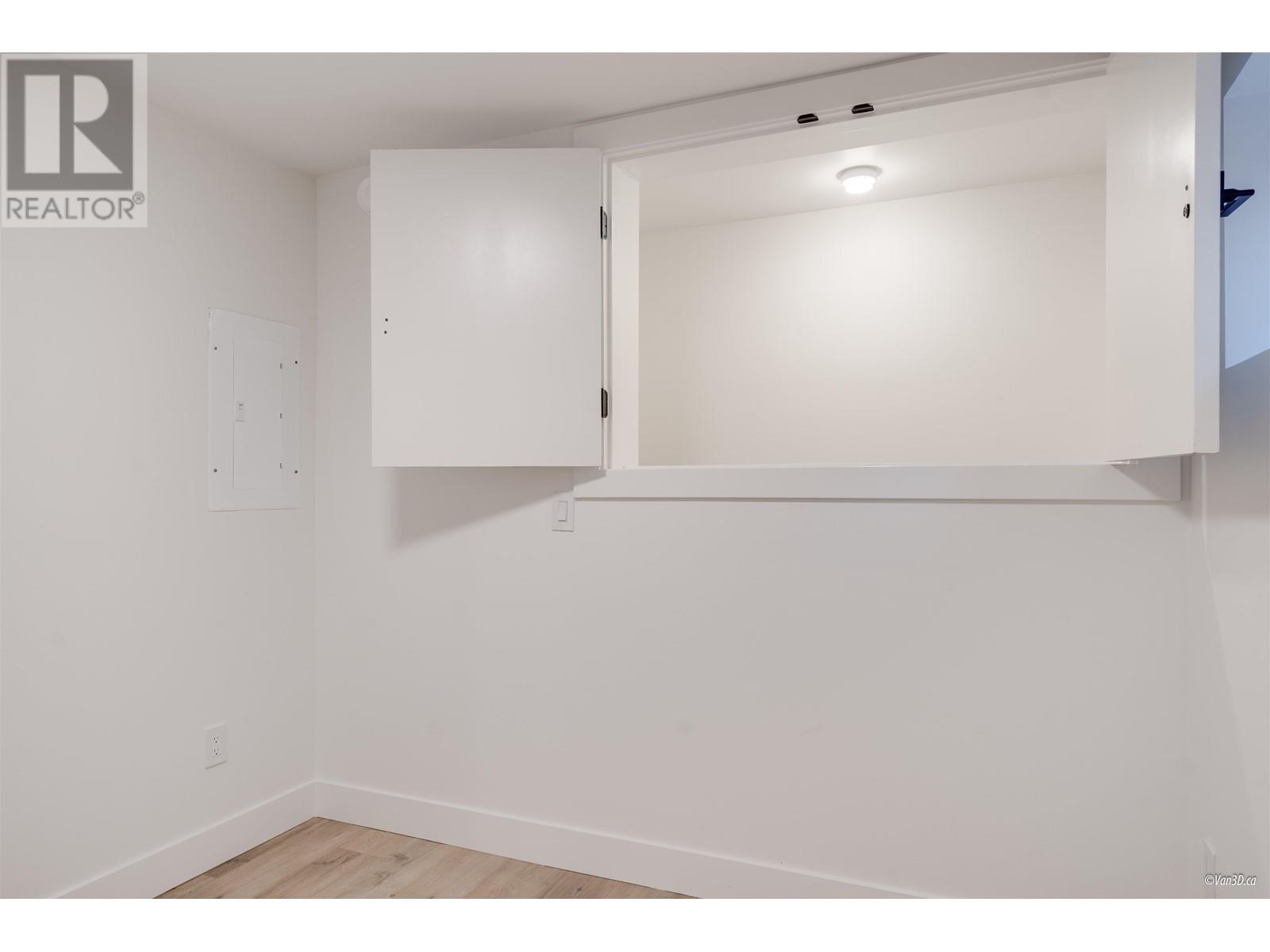 Listing Picture 29 of 40 : 1167 E 63RD AVENUE, Vancouver / 溫哥華 - 魯藝地產 Yvonne Lu Group - MLS Medallion Club Member