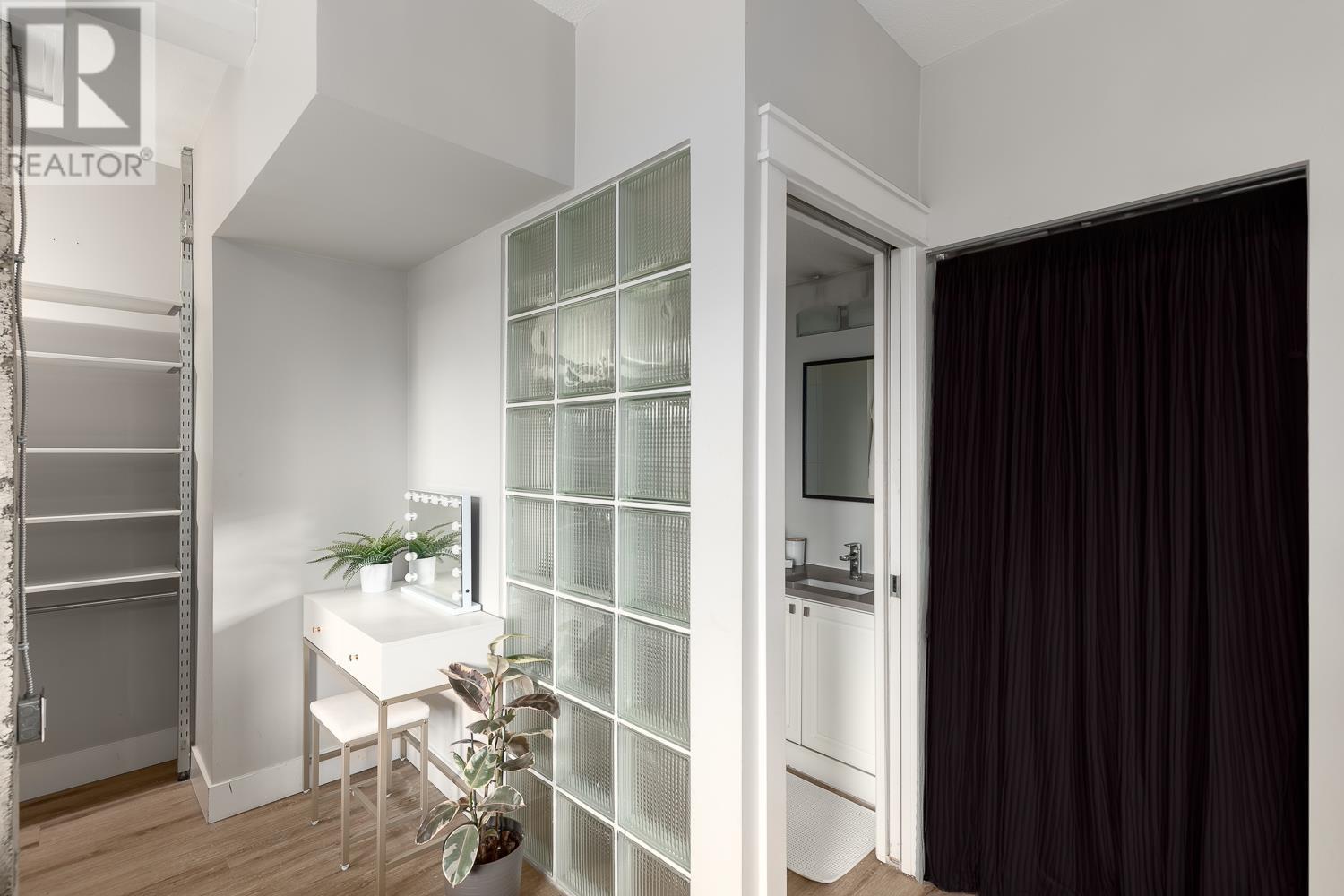 706 233 Abbott Street, Vancouver, British Columbia  V6B 2K7 - Photo 12 - R2957421