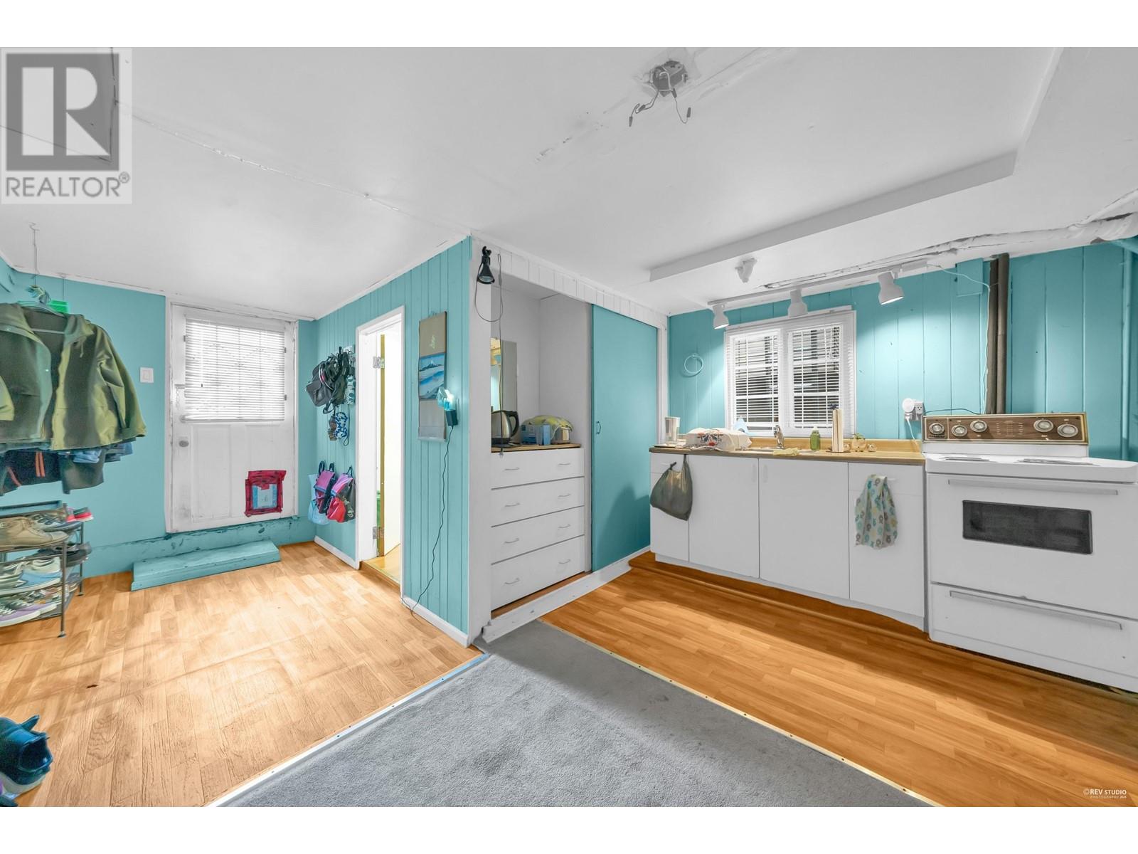 652-654 W 24th Avenue, Vancouver, British Columbia  V5Z 2B6 - Photo 32 - R2957382