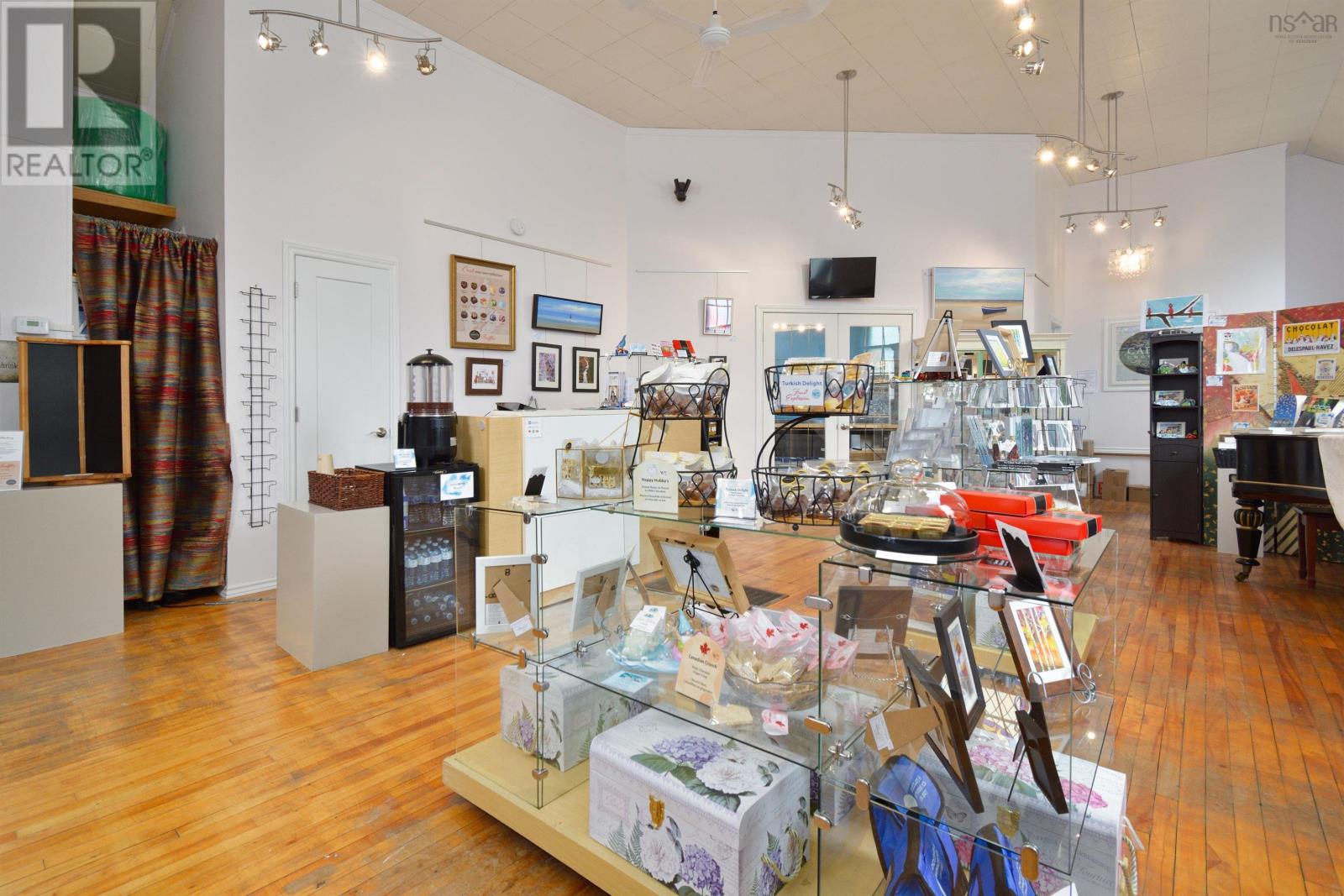 45943 Cabot Trail, Indian Brook, Nova Scotia  B0C 1H0 - Photo 10 - 202501136