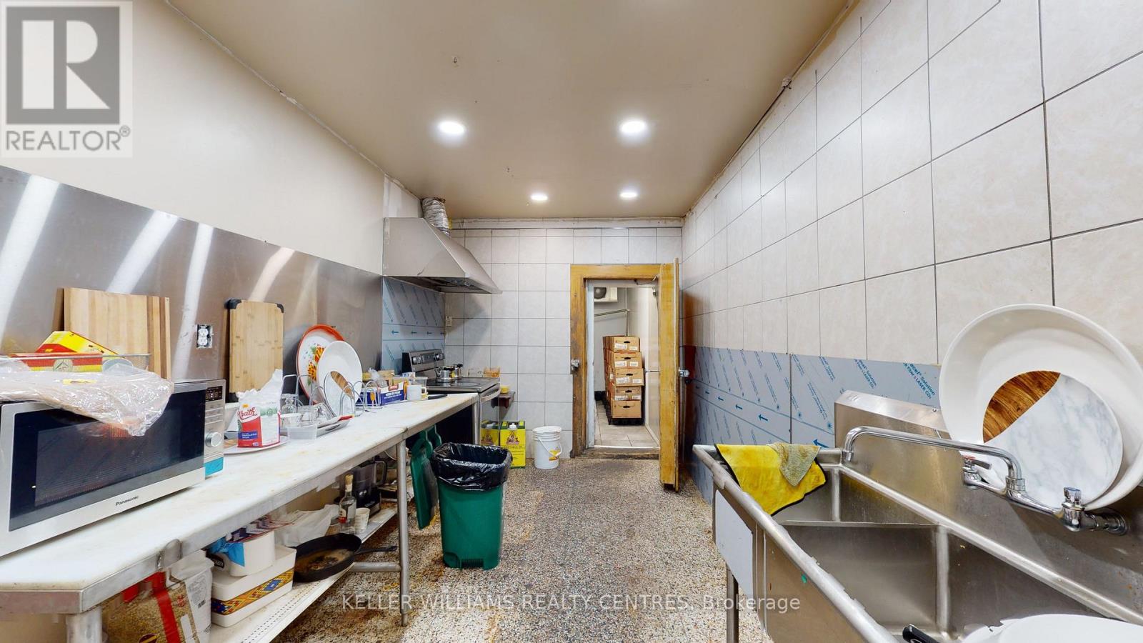 621 Vaughan Road, Toronto (Oakwood Village), Ontario  M6C 2R4 - Photo 14 - C11929199