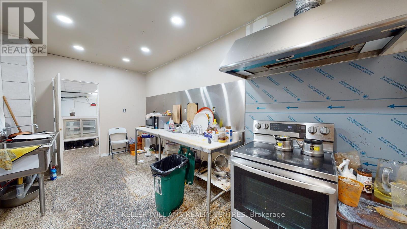 621 Vaughan Road, Toronto (Oakwood Village), Ontario  M6C 2R4 - Photo 16 - C11929199