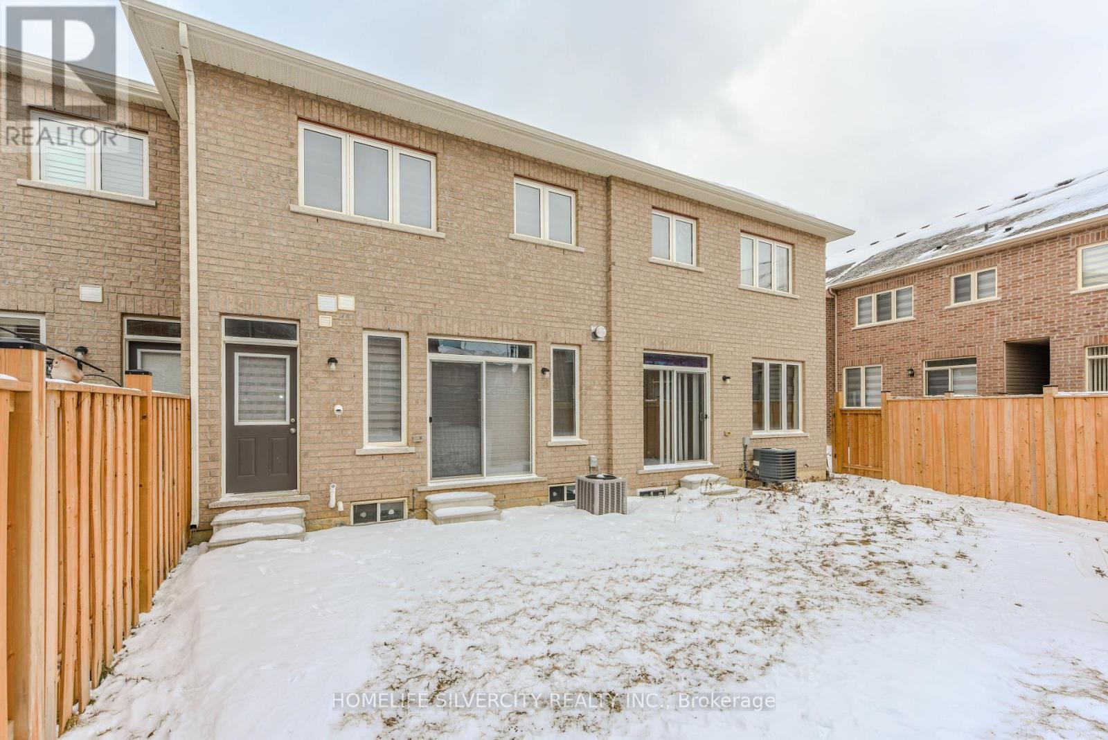 22 Dale Meadows Road, Brampton, Ontario  L7A 0B7 - Photo 35 - W11926150