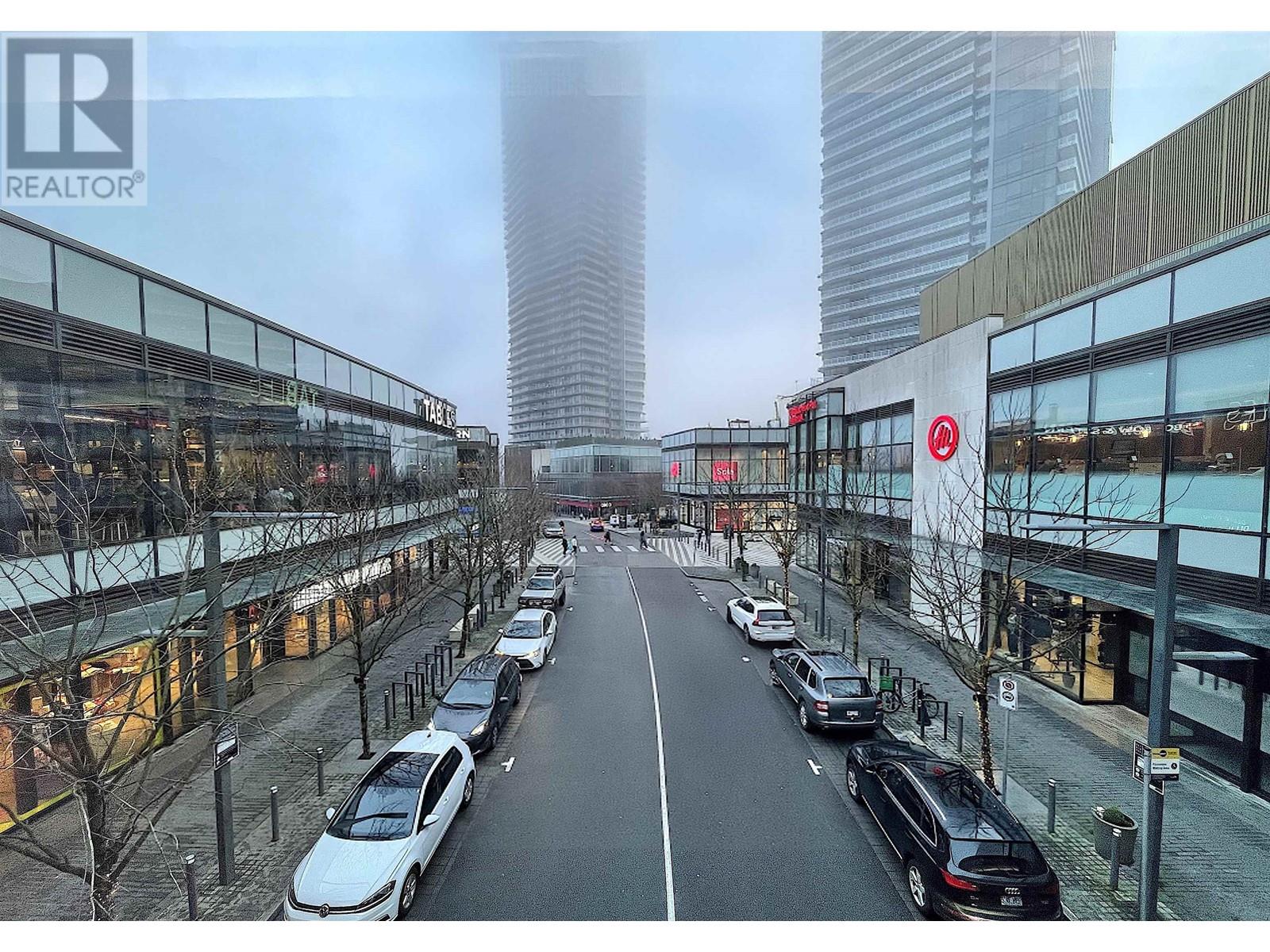 Listing Picture 11 of 17 : F14 4567 LOUGHEED HIGHWAY, Burnaby / 本拿比 - 魯藝地產 Yvonne Lu Group - MLS Medallion Club Member