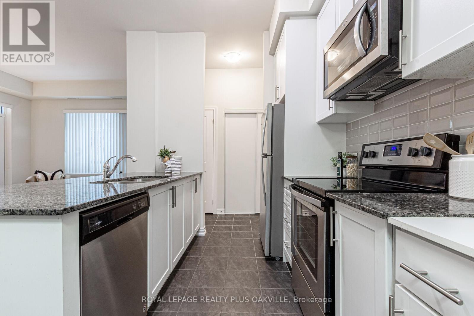 101 - 2388 Khalsa Gate, Oakville, Ontario  L6M 1P5 - Photo 15 - W11929228