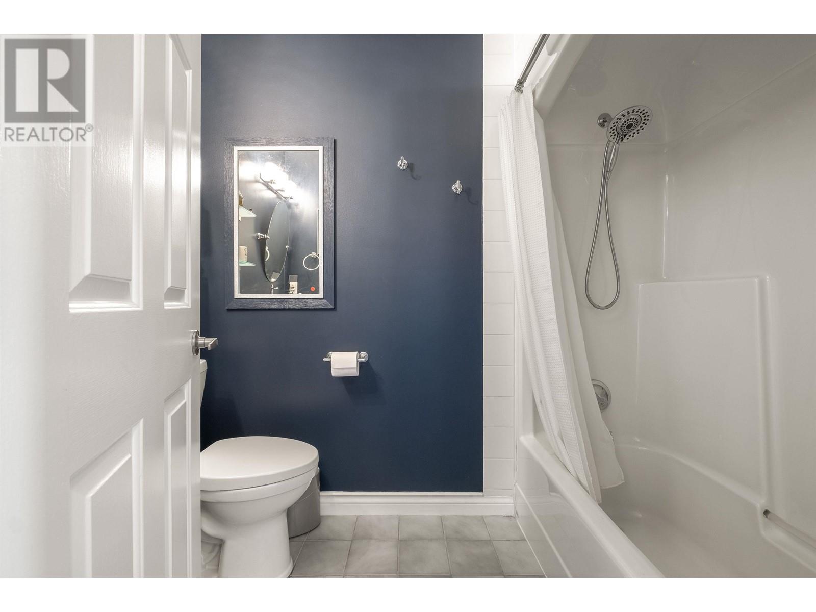 305 4988 47a Avenue, Delta, British Columbia  V4K 1T5 - Photo 12 - R2957418