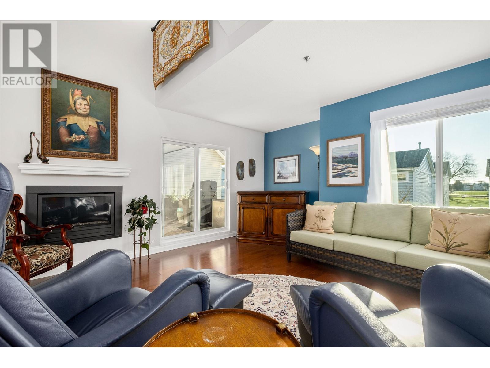 305 4988 47a Avenue, Delta, British Columbia  V4K 1T5 - Photo 4 - R2957418