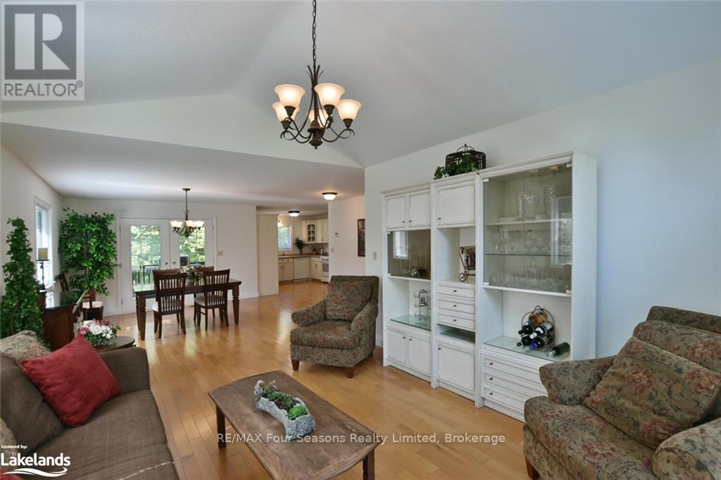 154 Sutter Street, Grey Highlands, Ontario  N0C 1E0 - Photo 14 - X11929283