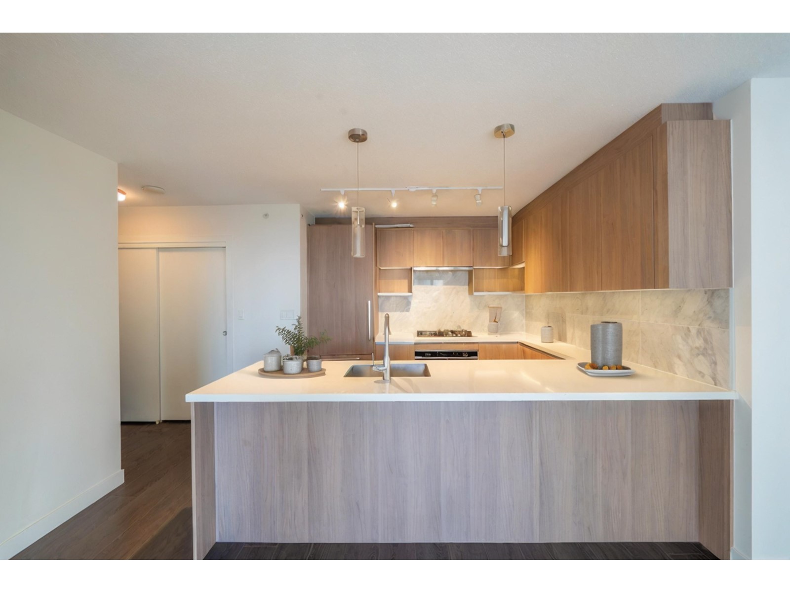 Property at 3306 13696 100 AVENUE image 3