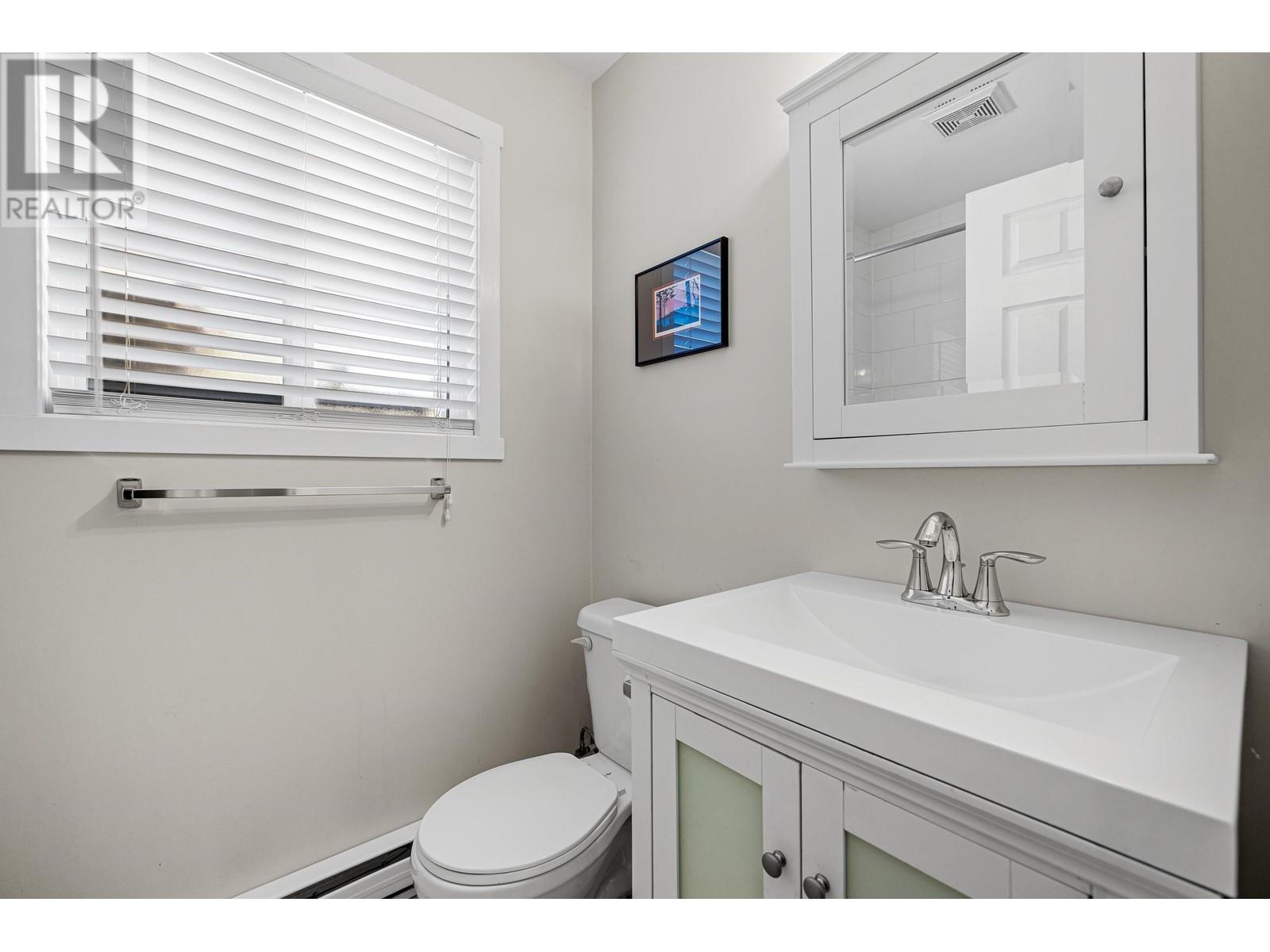 11645 212th Street, Maple Ridge, British Columbia  V2X 4Z6 - Photo 27 - R2957166