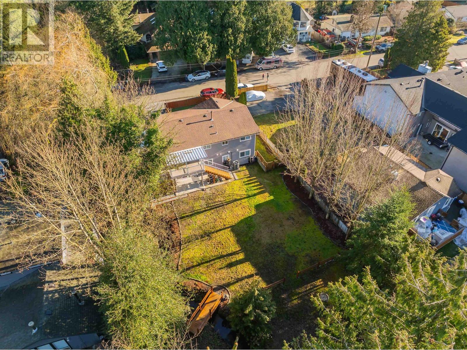 11645 212th Street, Maple Ridge, British Columbia  V2X 4Z6 - Photo 5 - R2957166