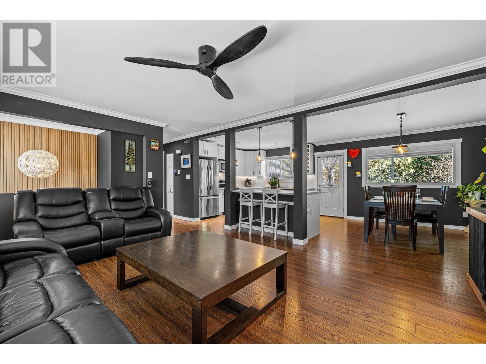 11645 212th Street, Maple Ridge, British Columbia  V2X 4Z6 - Photo 6 - R2957166