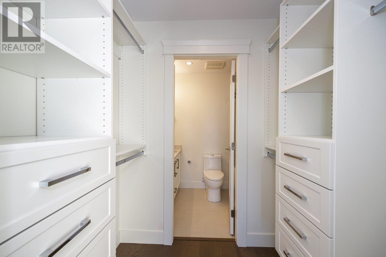230 E 20th Street, North Vancouver, British Columbia  V7L 3A5 - Photo 32 - R2956967