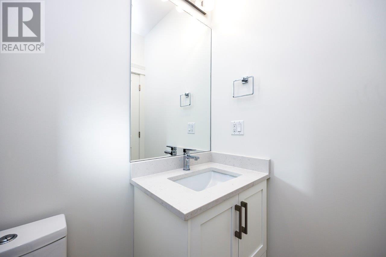 230 E 20th Street, North Vancouver, British Columbia  V7L 3A5 - Photo 26 - R2956967