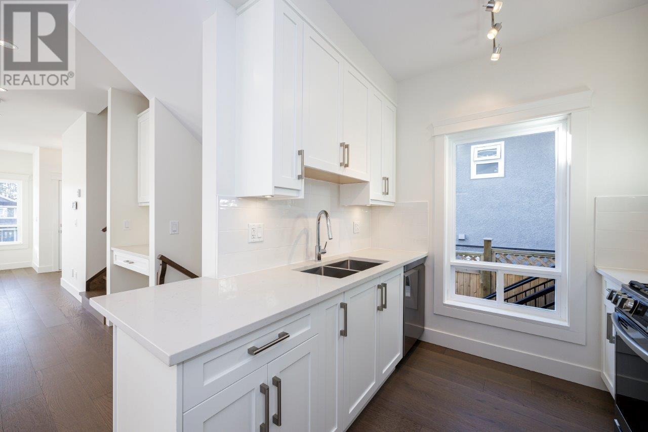 230 E 20th Street, North Vancouver, British Columbia  V7L 3A5 - Photo 22 - R2956967