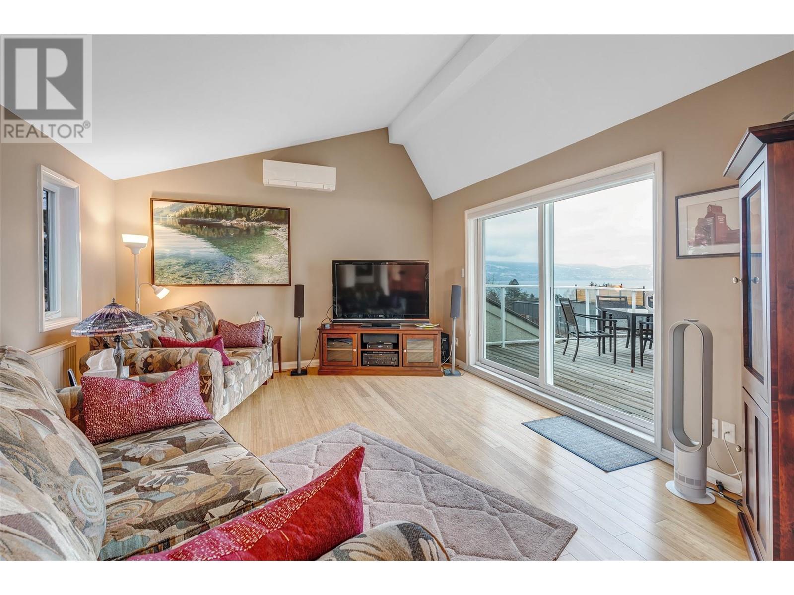 6119 Solly Road, summerland, British Columbia