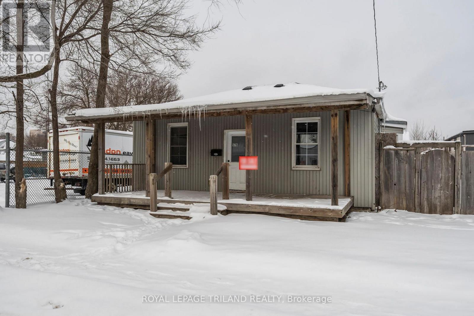 Property at 576 HORTON STREET E image 2