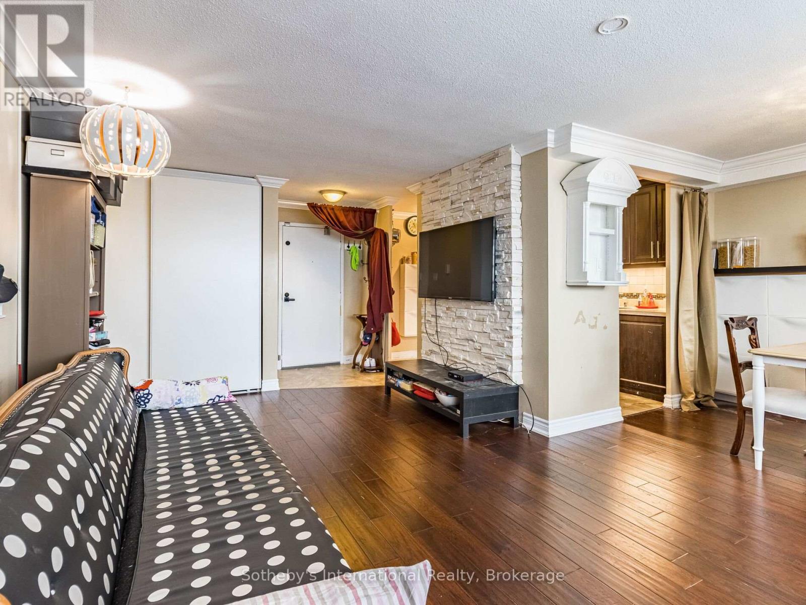 1102 - 3120 Kirwin Avenue, Mississauga, Ontario  L5A 3R2 - Photo 6 - W11929392