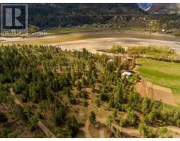 105 HORSEBEEF Terrace, lillooet, British Columbia