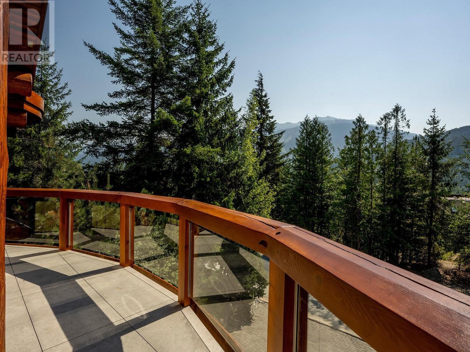 3220 Peak Drive, Whistler, British Columbia  V8E 0V4 - Photo 9 - R2889102