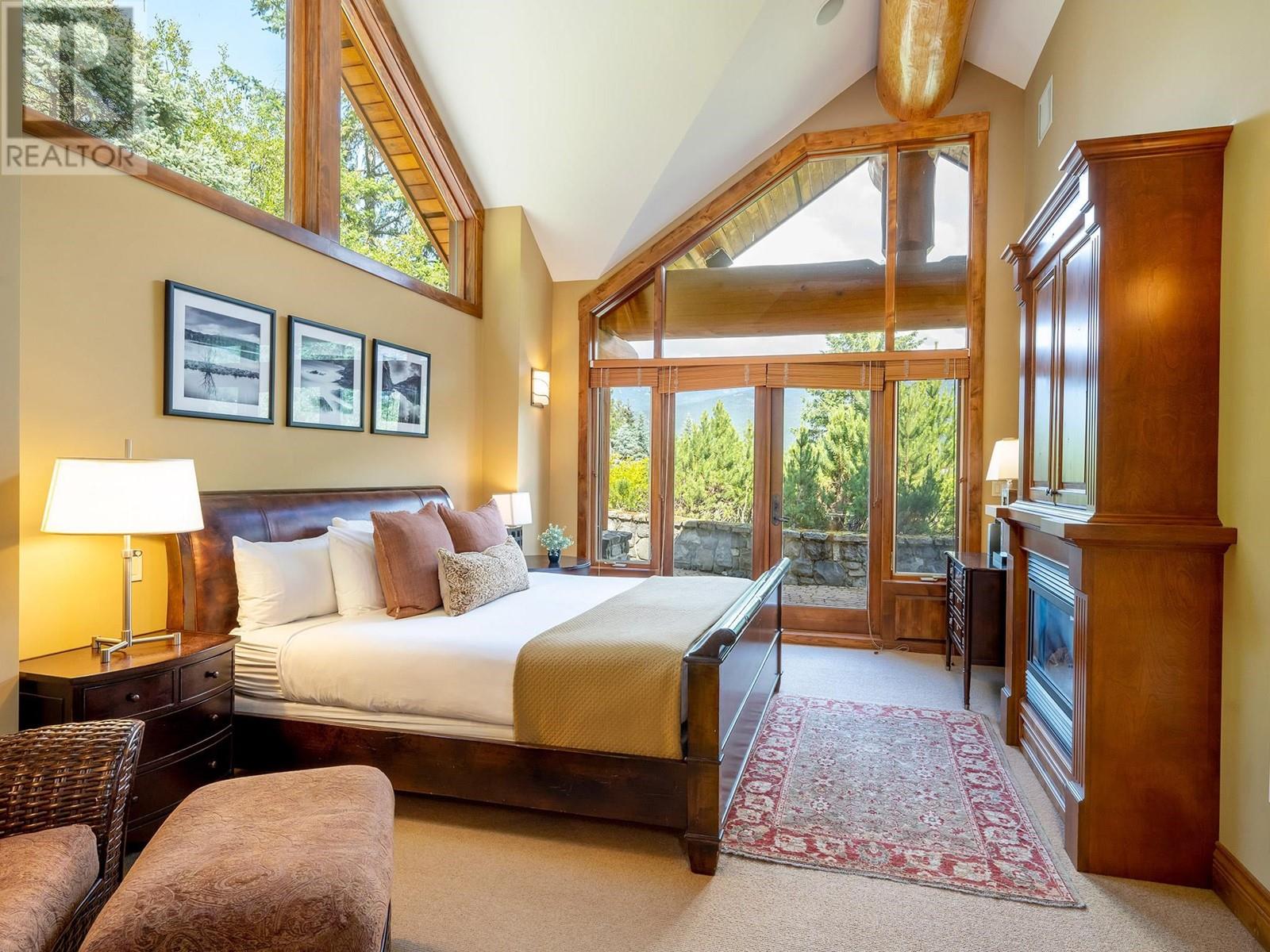 3220 Peak Drive, Whistler, British Columbia  V8E 0V4 - Photo 13 - R2889102
