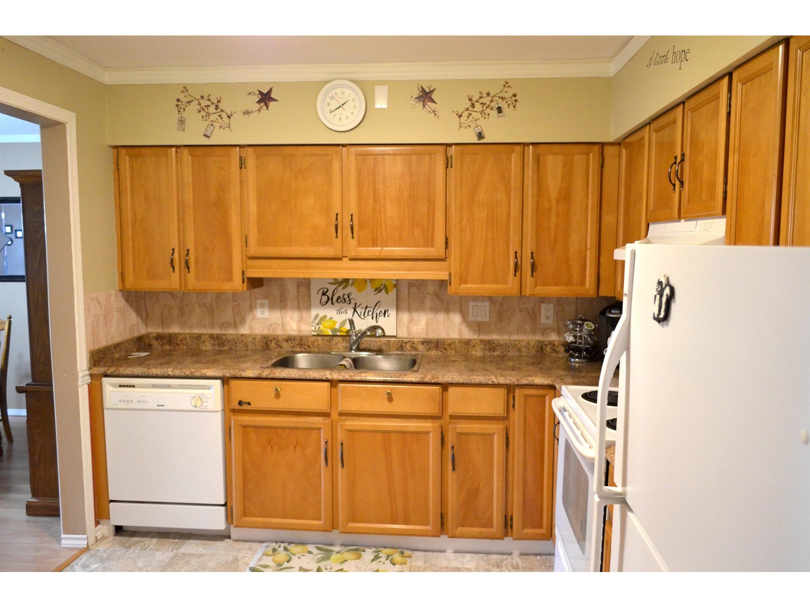 Property at 208 32040 TIMS AVENUE image 5