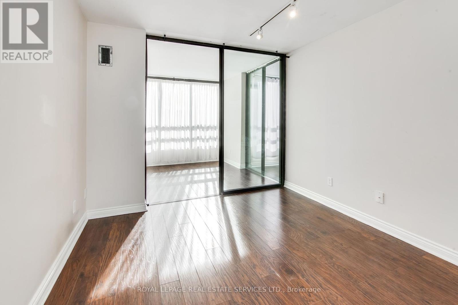 307 - 77 Carlton Street, Toronto, Ontario  M5B 2J7 - Photo 14 - C11929492