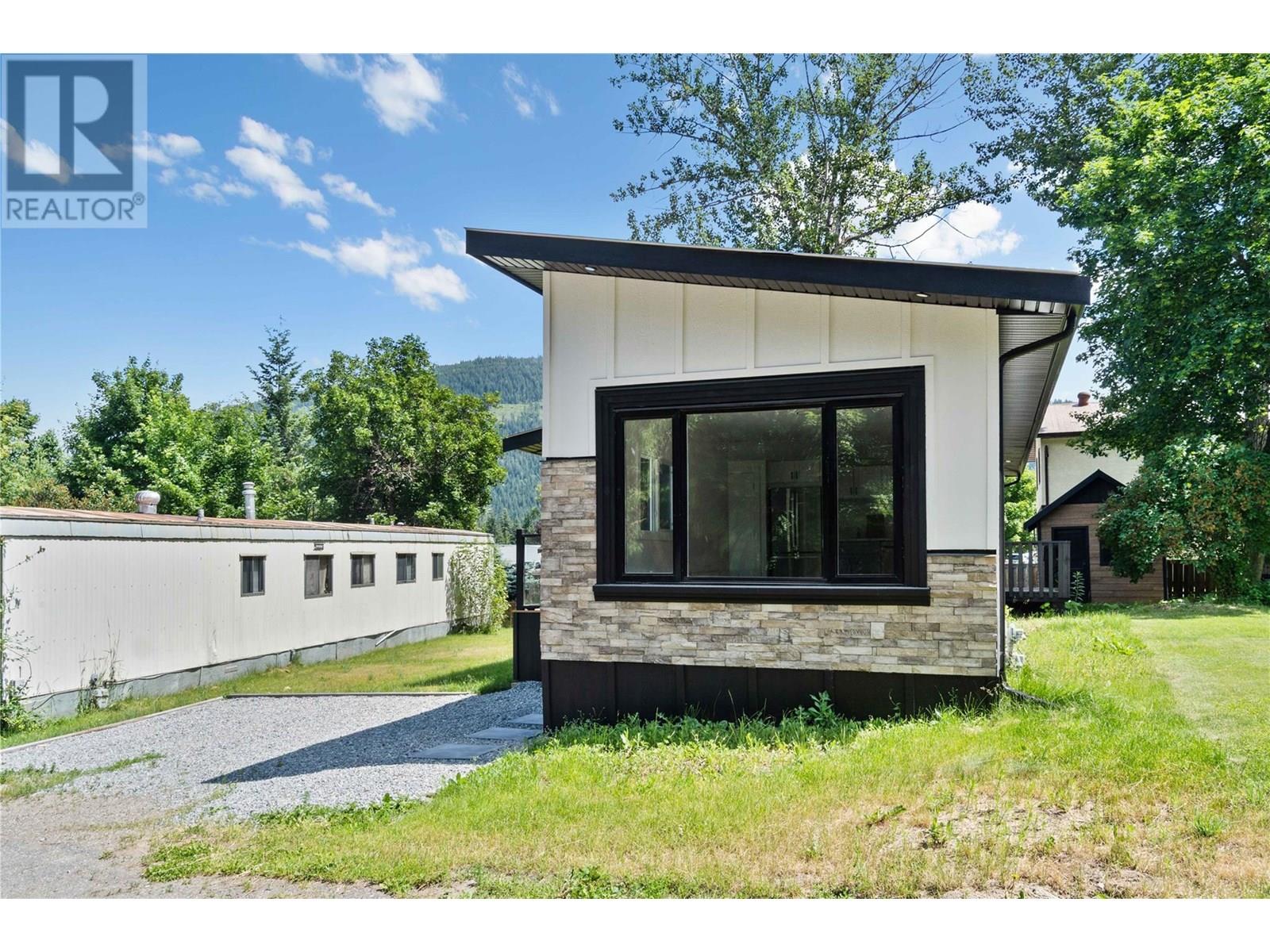 4061 11 Avenue Ne Unit# 10, Salmon Arm, British Columbia  V1E 1C7 - Photo 33 - 10330889