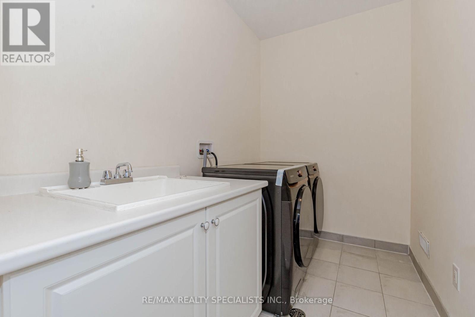 Upper - 74 Clockwork Drive, Brampton, Ontario  L7A 5J1 - Photo 38 - W11929452