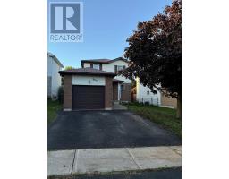 124 COURTNEY CRESCENT, Orangeville, Ontario