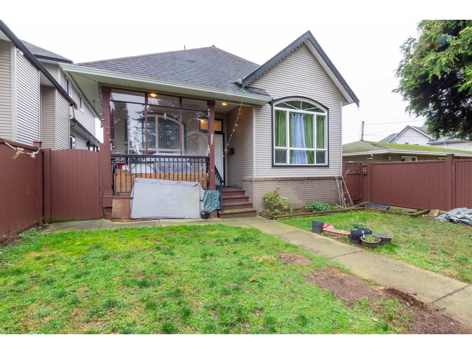 Property at 12560 64 AVENUE image 1