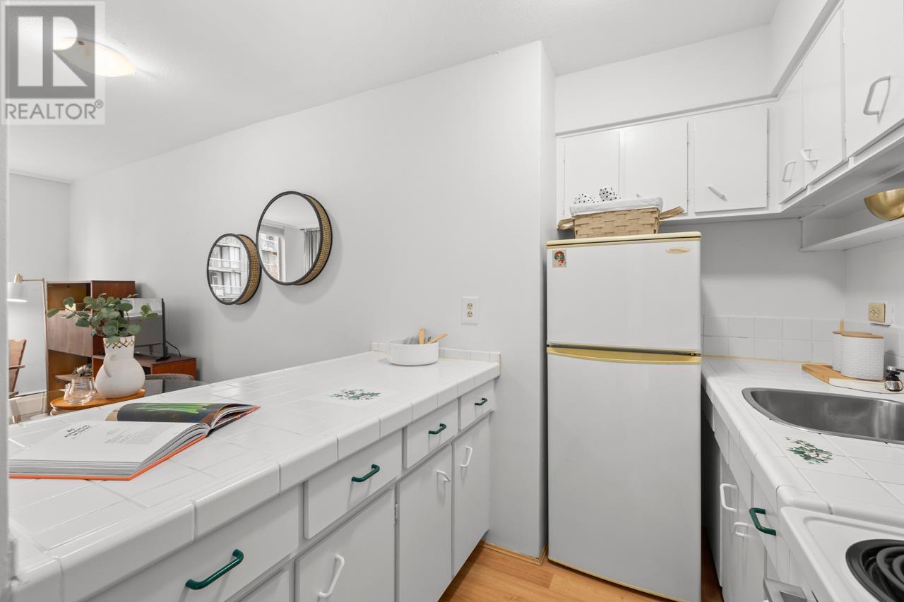 405 1250 Burnaby Street, Vancouver, British Columbia  V6E 1P6 - Photo 11 - R2957454