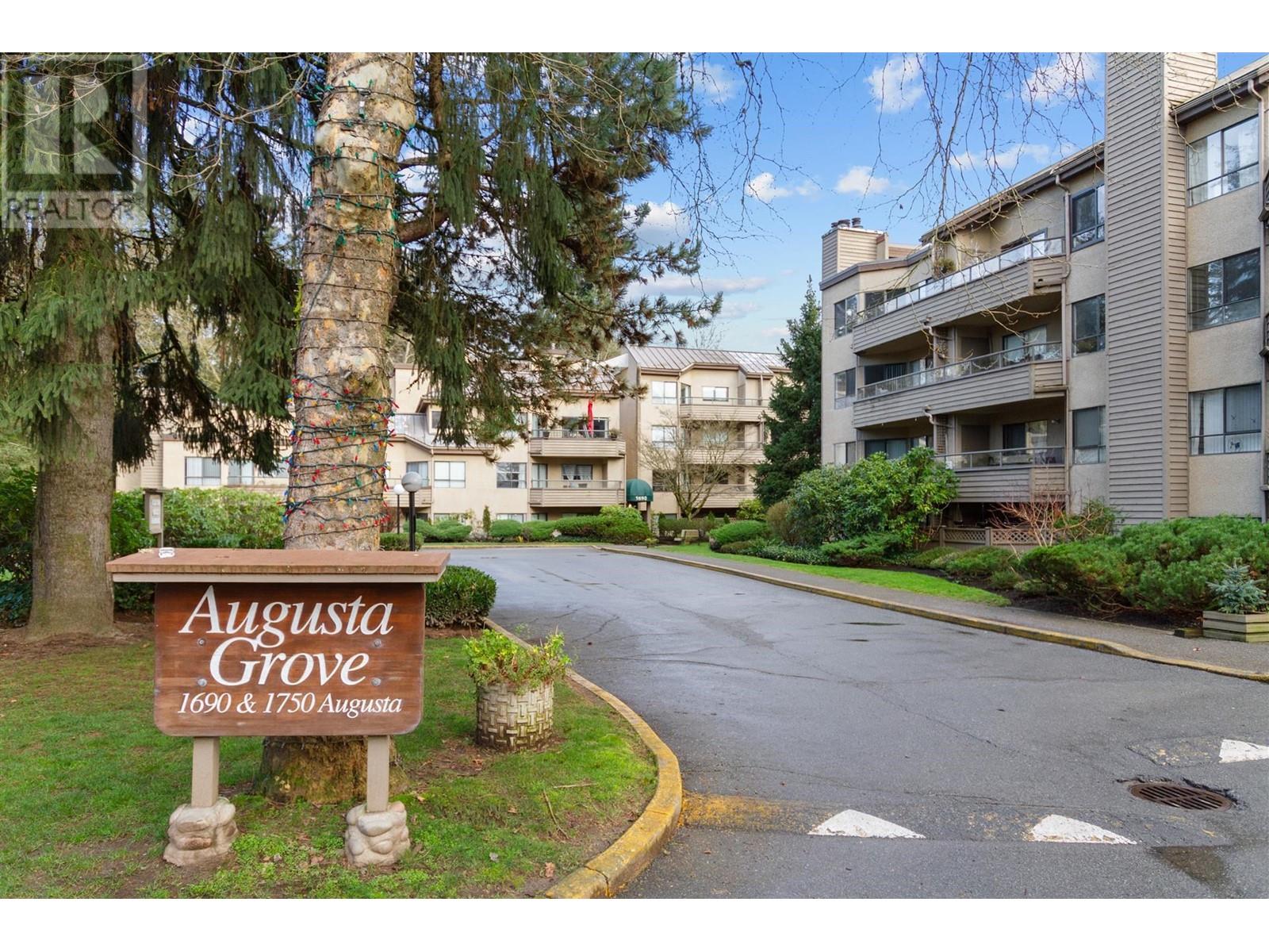 301 1690 Augusta Avenue, Burnaby, British Columbia  V5A 2V6 - Photo 1 - R2957458