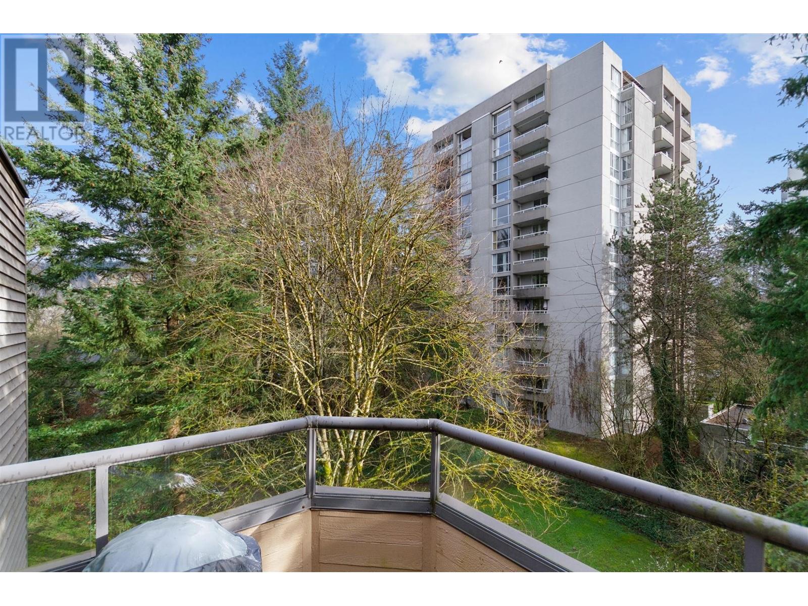 301 1690 Augusta Avenue, Burnaby, British Columbia  V5A 2V6 - Photo 16 - R2957458