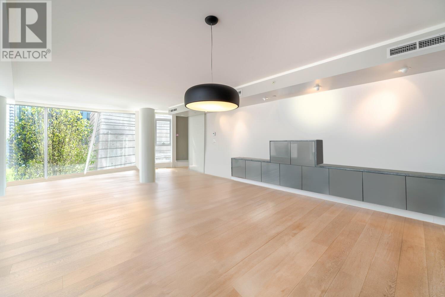 702 1499 W Pender Street, Vancouver, British Columbia  V6G 0A7 - Photo 6 - R2957468