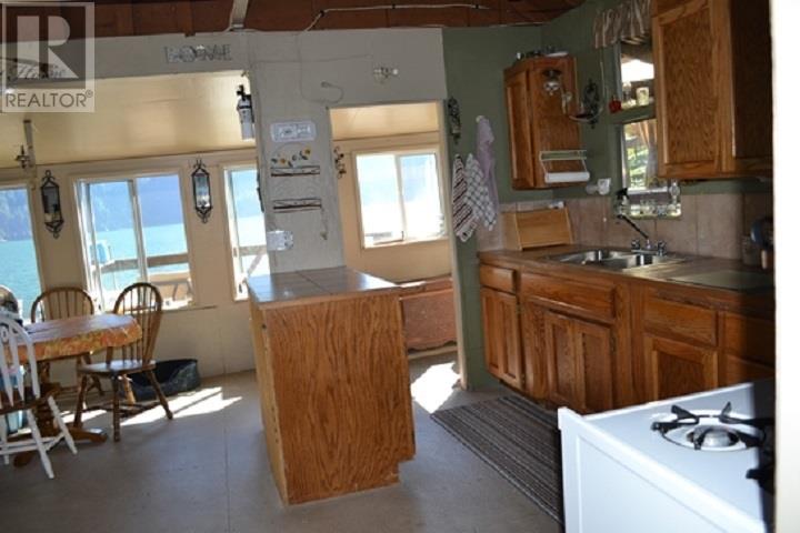 14 Debeck Creek, Pitt Meadows, British Columbia  V0V 0V0 - Photo 9 - R2957501