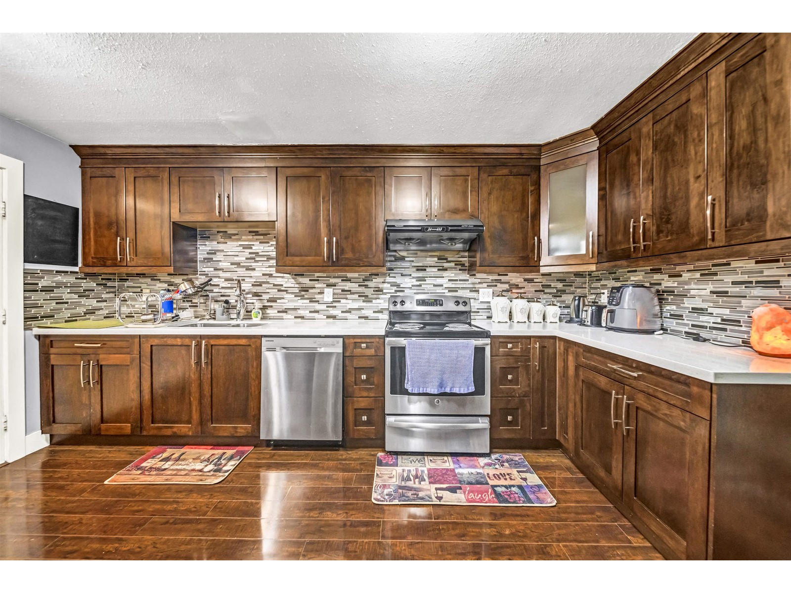 27 8555 King George Boulevard, Surrey, British Columbia  V3W 5C3 - Photo 11 - R2957249