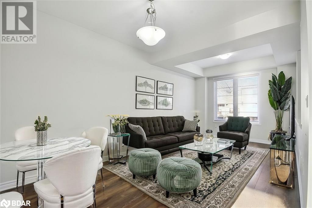 5 Fusilier Drive, Toronto, Ontario  M1L 0J4 - Photo 4 - 40687176