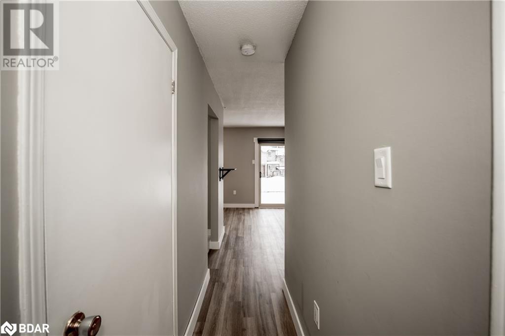 3 Sawmill Road Unit# 8, Barrie, Ontario  L4N 6X3 - Photo 6 - 40691222