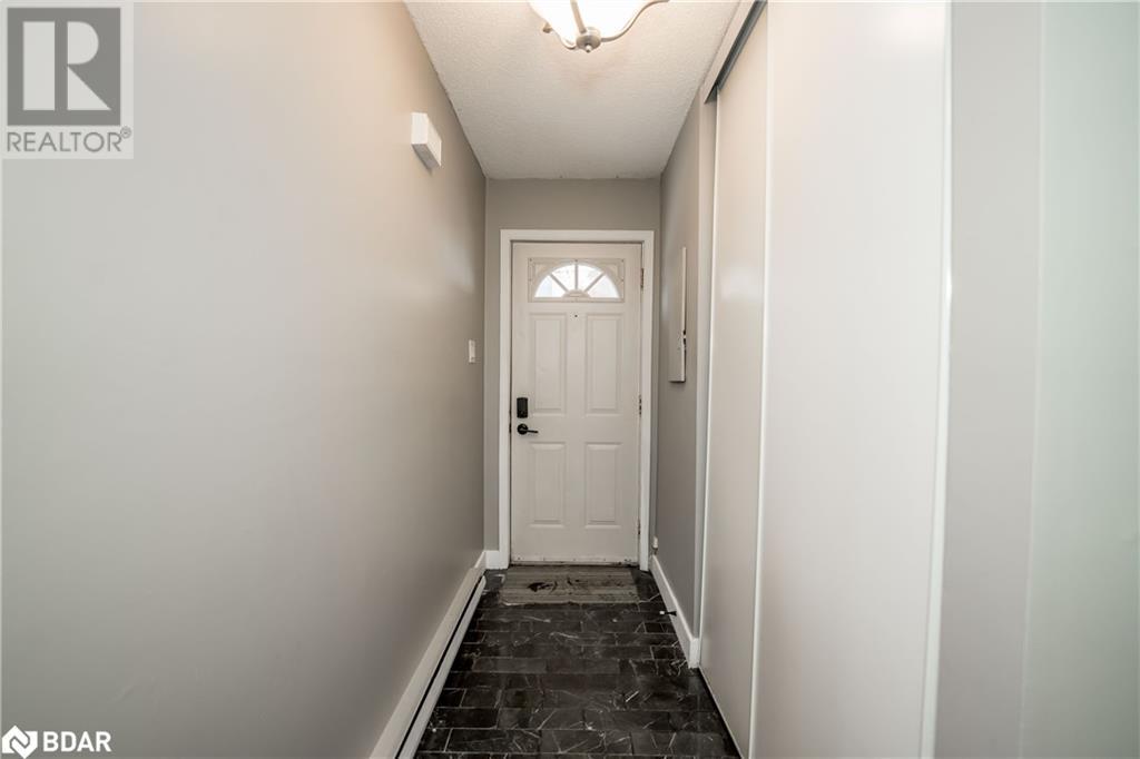 3 Sawmill Road Unit# 8, Barrie, Ontario  L4N 6X3 - Photo 4 - 40691222