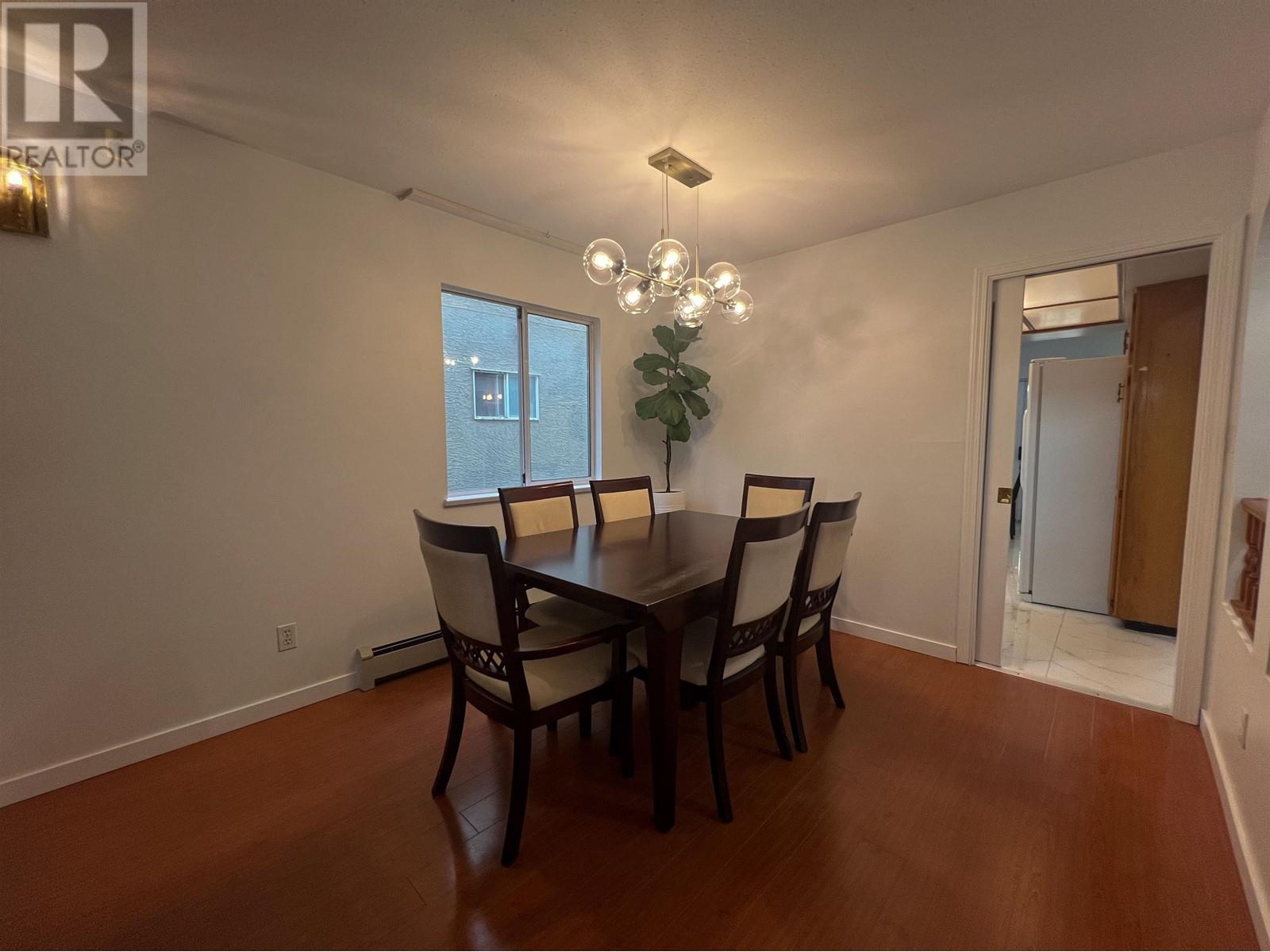 Listing Picture 8 of 24 : 8006 CHESTER STREET, Vancouver / 溫哥華 - 魯藝地產 Yvonne Lu Group - MLS Medallion Club Member