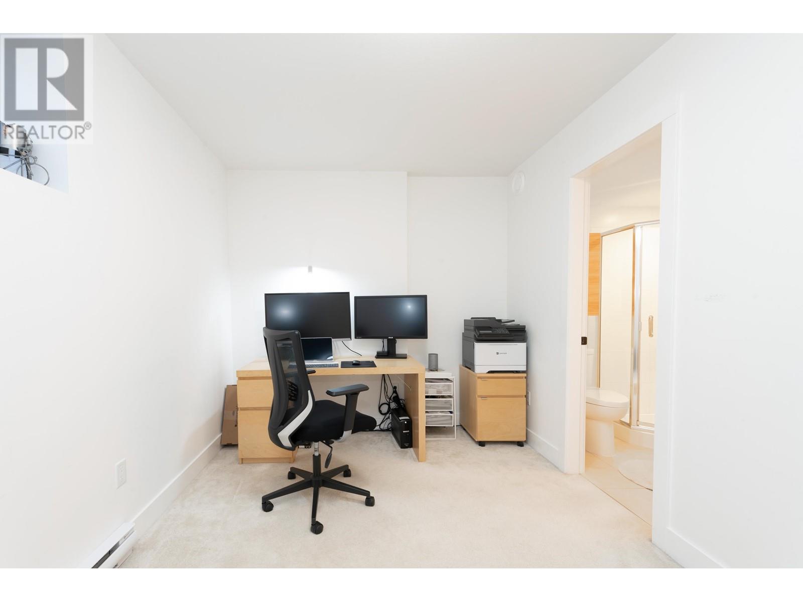 7 1221 ROCKLIN STREET