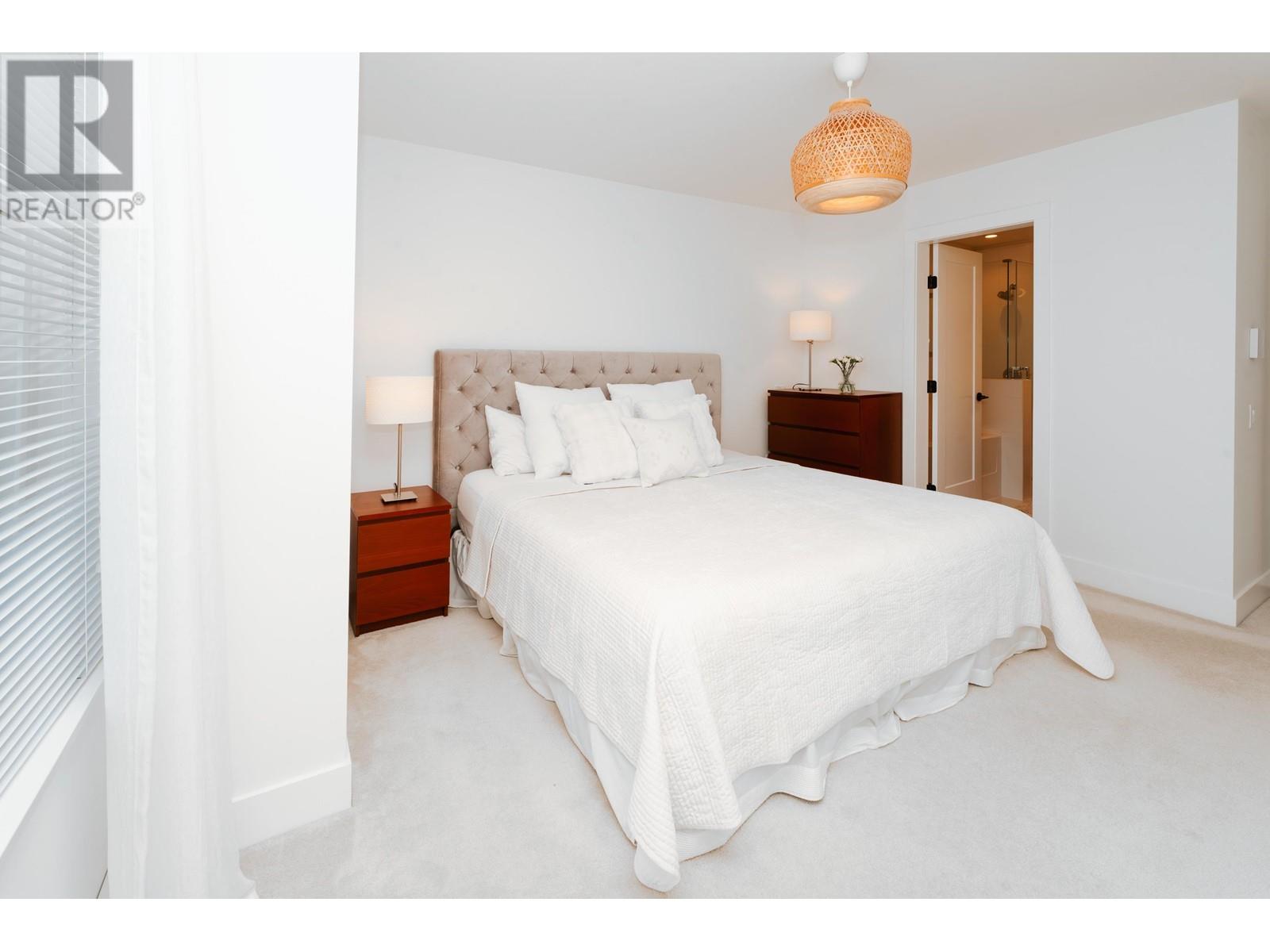 7 1221 ROCKLIN STREET