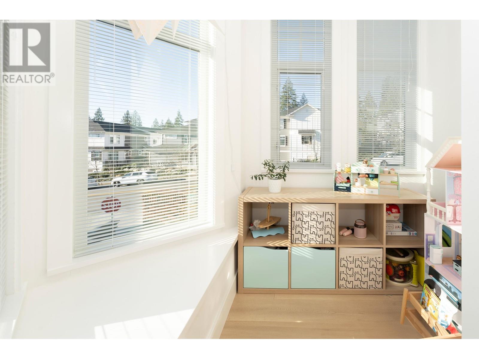 7 1221 ROCKLIN STREET