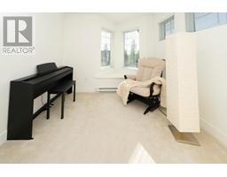 7 1221 ROCKLIN STREET