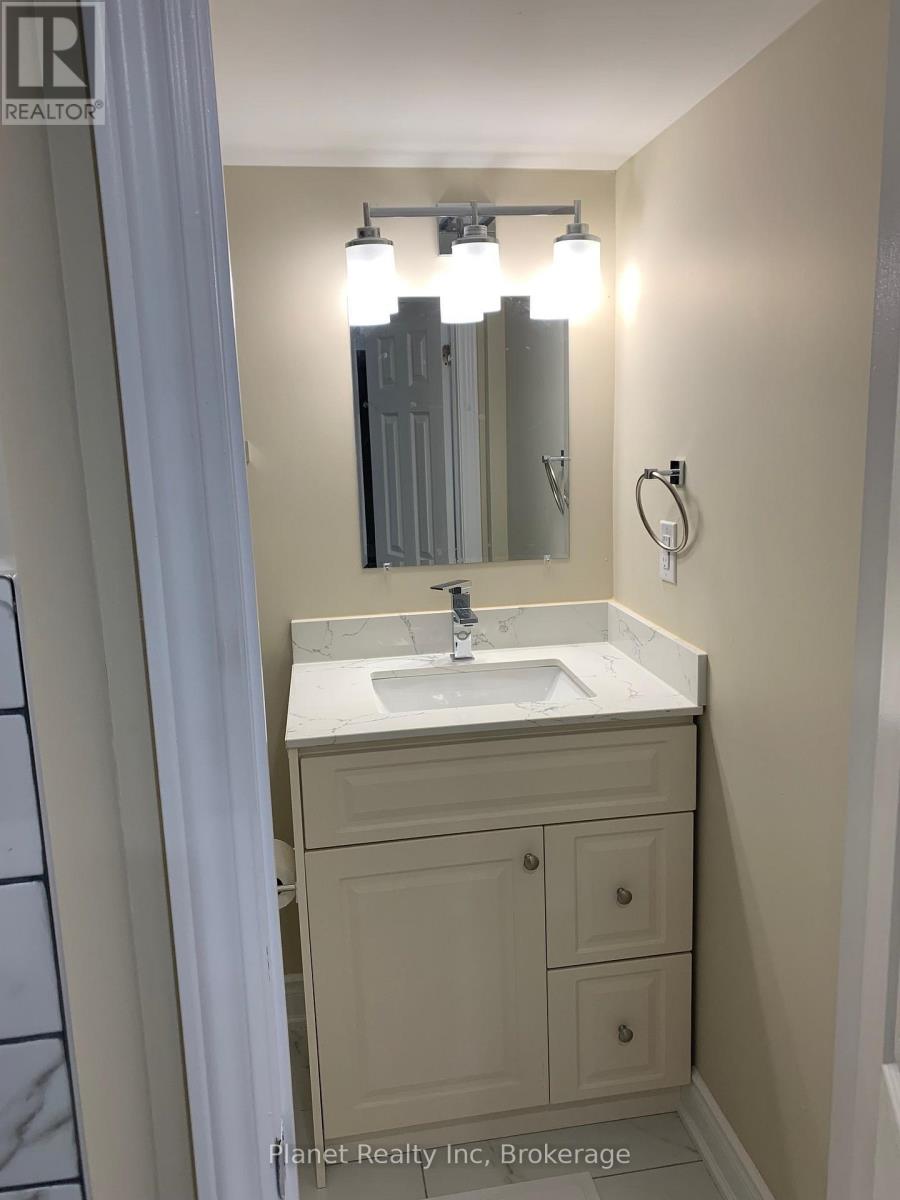 Lower - 22 Dudley Drive, Guelph, Ontario  N1G 0E6 - Photo 7 - X11929614