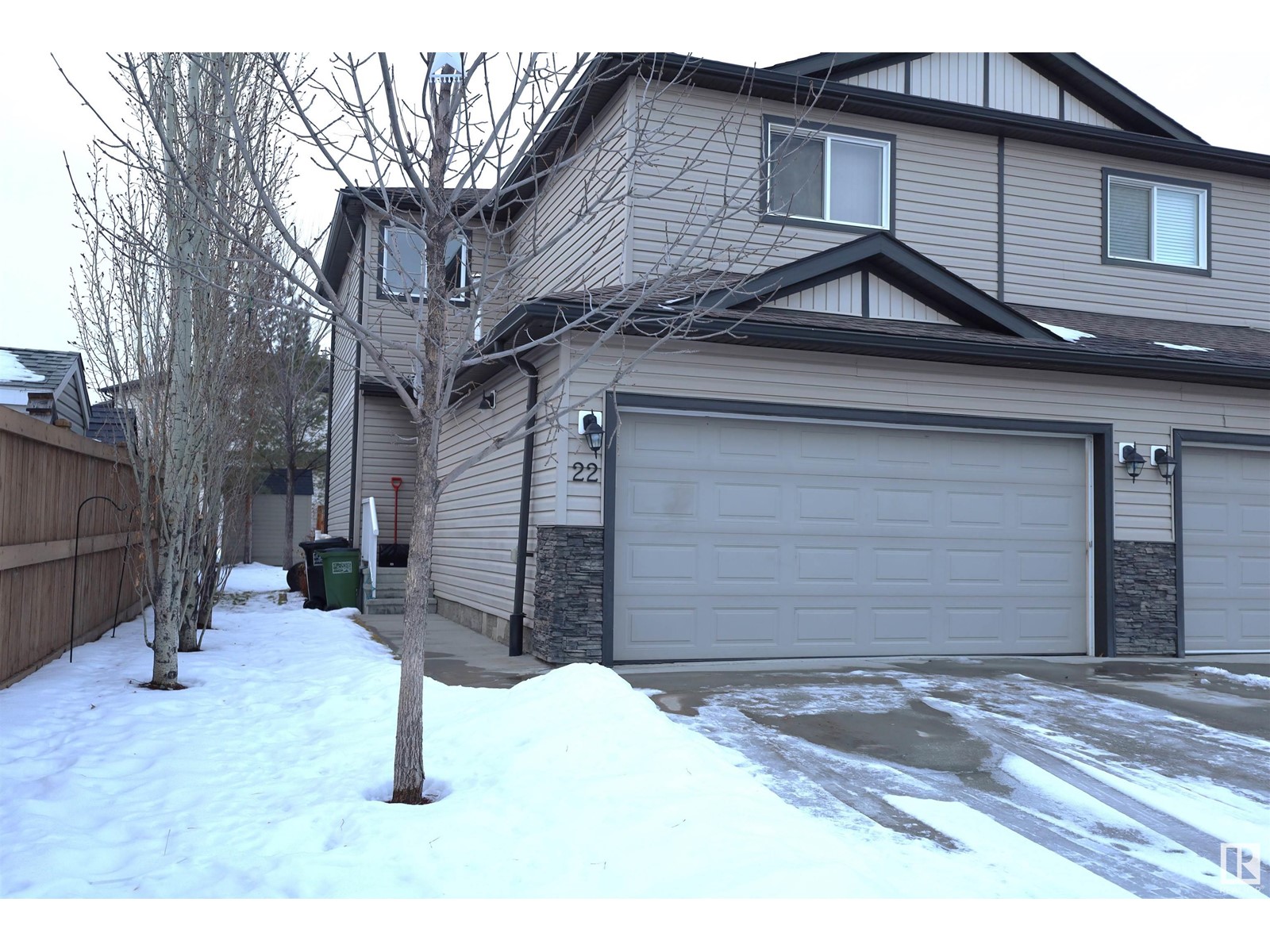 #22 445 Brintnell Bv Nw, Edmonton, Alberta  T5Y 0V5 - Photo 1 - E4418292