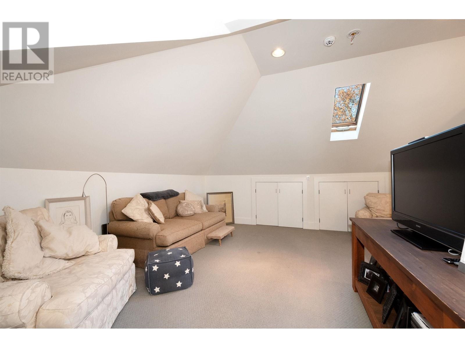 2047 Fulton Avenue, West Vancouver, British Columbia V7V 1T3 - Photo 16 - R2956234