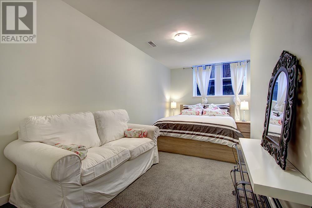 2047 Fulton Avenue, West Vancouver, British Columbia V7V 1T3 - Photo 31 - R2956234